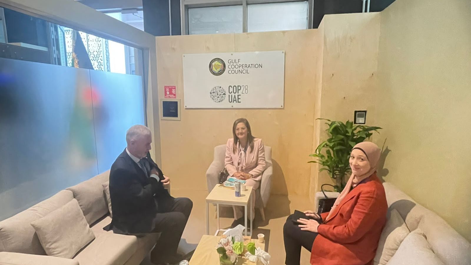 وزيرة التخطيط  على هامش مشاركتها بمؤتمر المناخ cop28