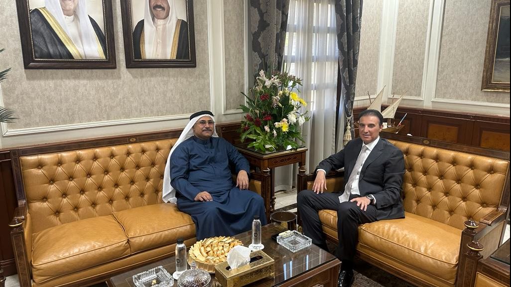 رئيس البرلمان العربي ومندوب الكويت 