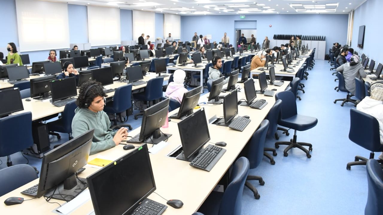 معهد كونفوشيوس جامعة عين شمس يعقد الاختبار الدولي لتحديد مست