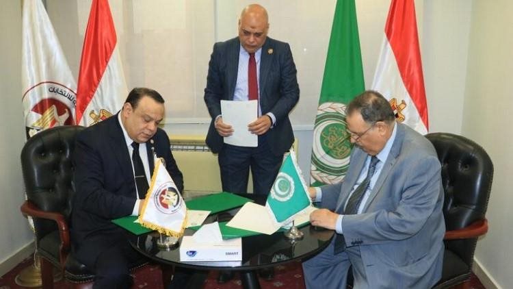 السفير خليل الذوادي والمستشار حازم بدوي 