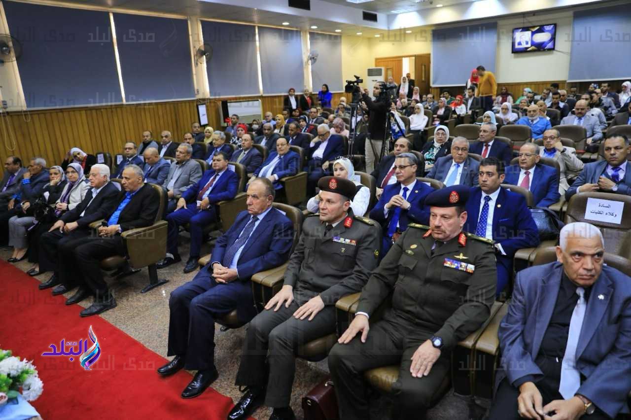 جامعة القاهرة3