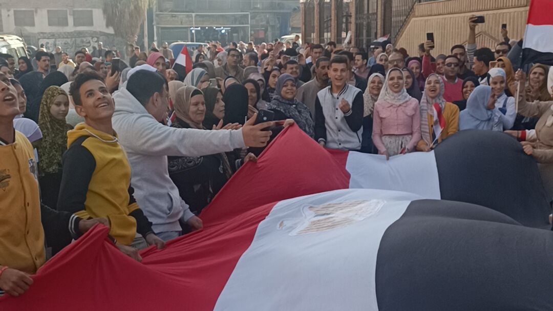 مسيرات حاشدة بشوارع الغربية 