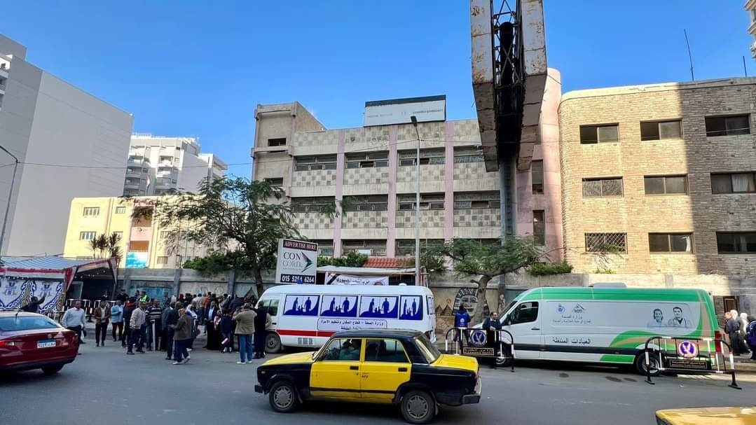 تواجد طبي في محيط اللجان الانتخابية