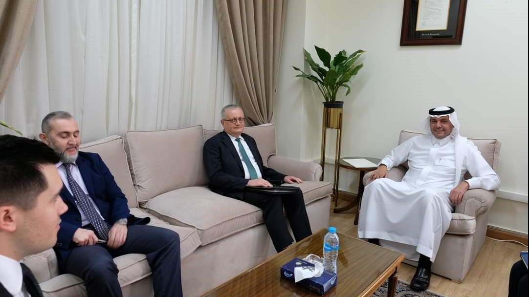 د. خالد منزلاوي والسفير الروسي بالقاهرة 