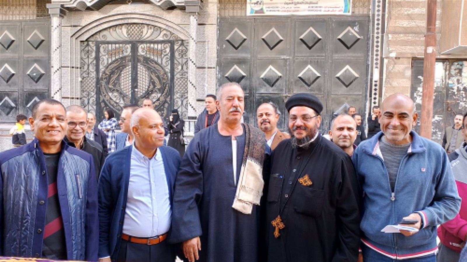 مشاركة واسعة من الناخبين في الانتخابات بمدينة القنطرة غرب 