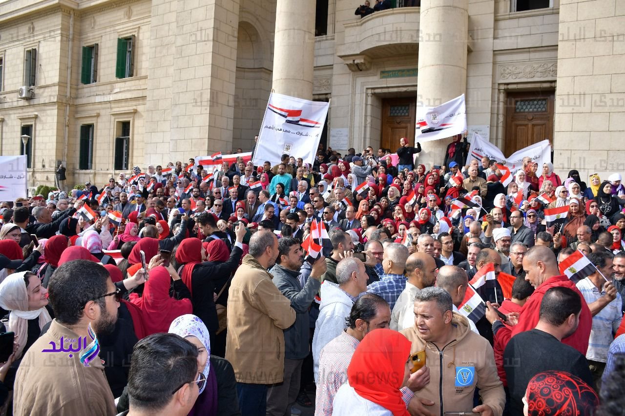 منتسبي جامعة القاهرة2