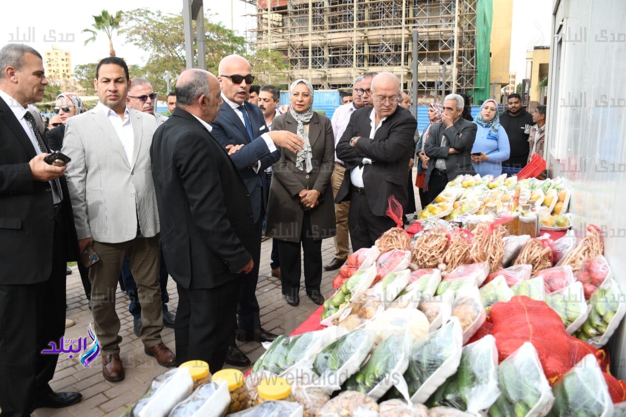 المنافذ الدائمة لمنتجات كلية الزراعة بحرم الجامعة3