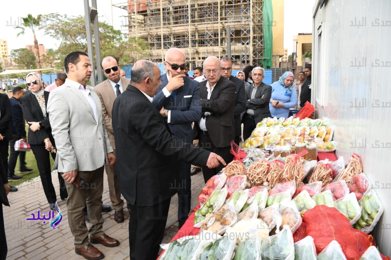 المنافذ الدائمة لمنتجات كلية الزراعة بحرم الجامعة2