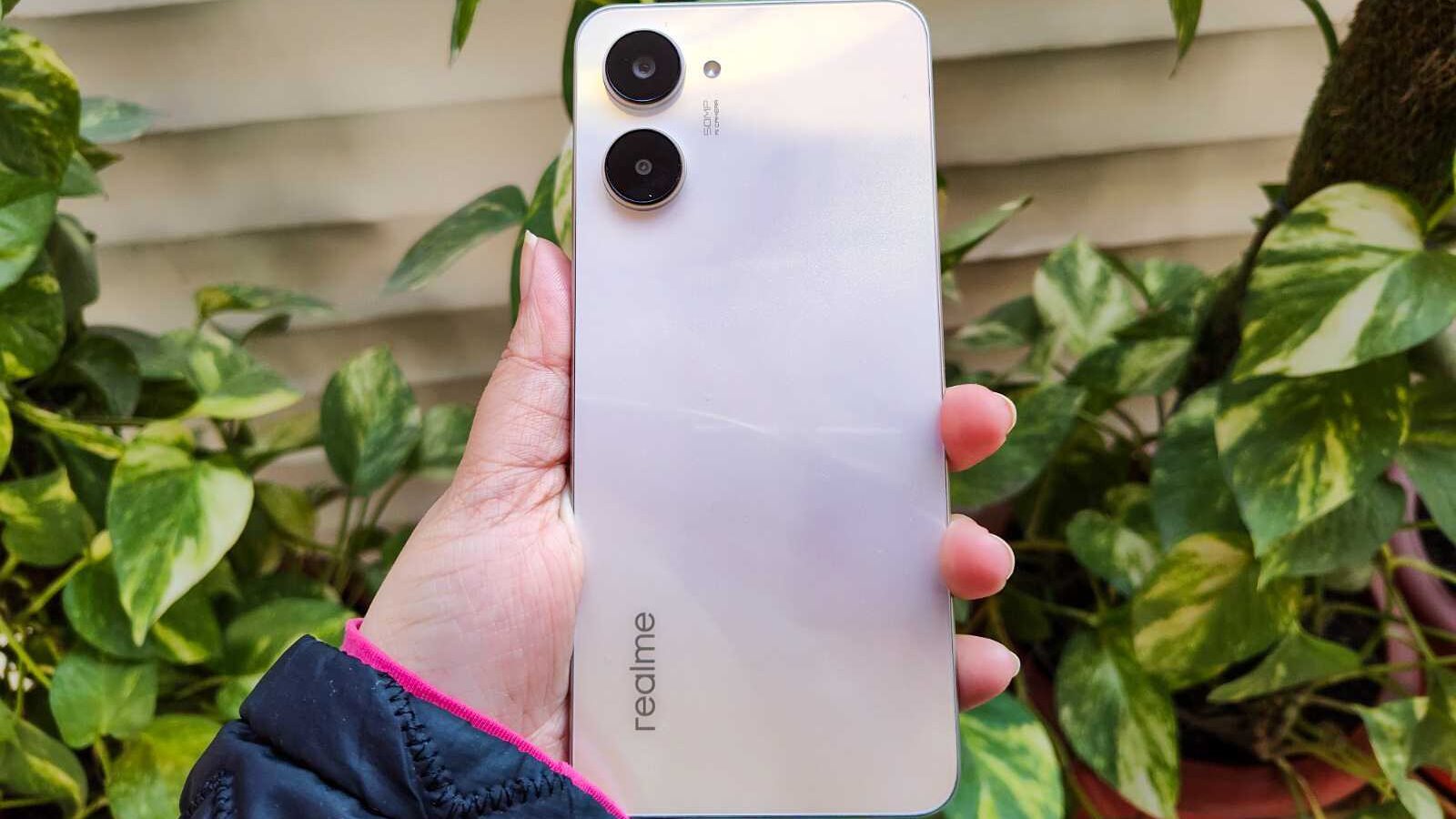 الهاتف الأفضل..اشتري موبايل Realme 10 بأقل من 7000 جنيه