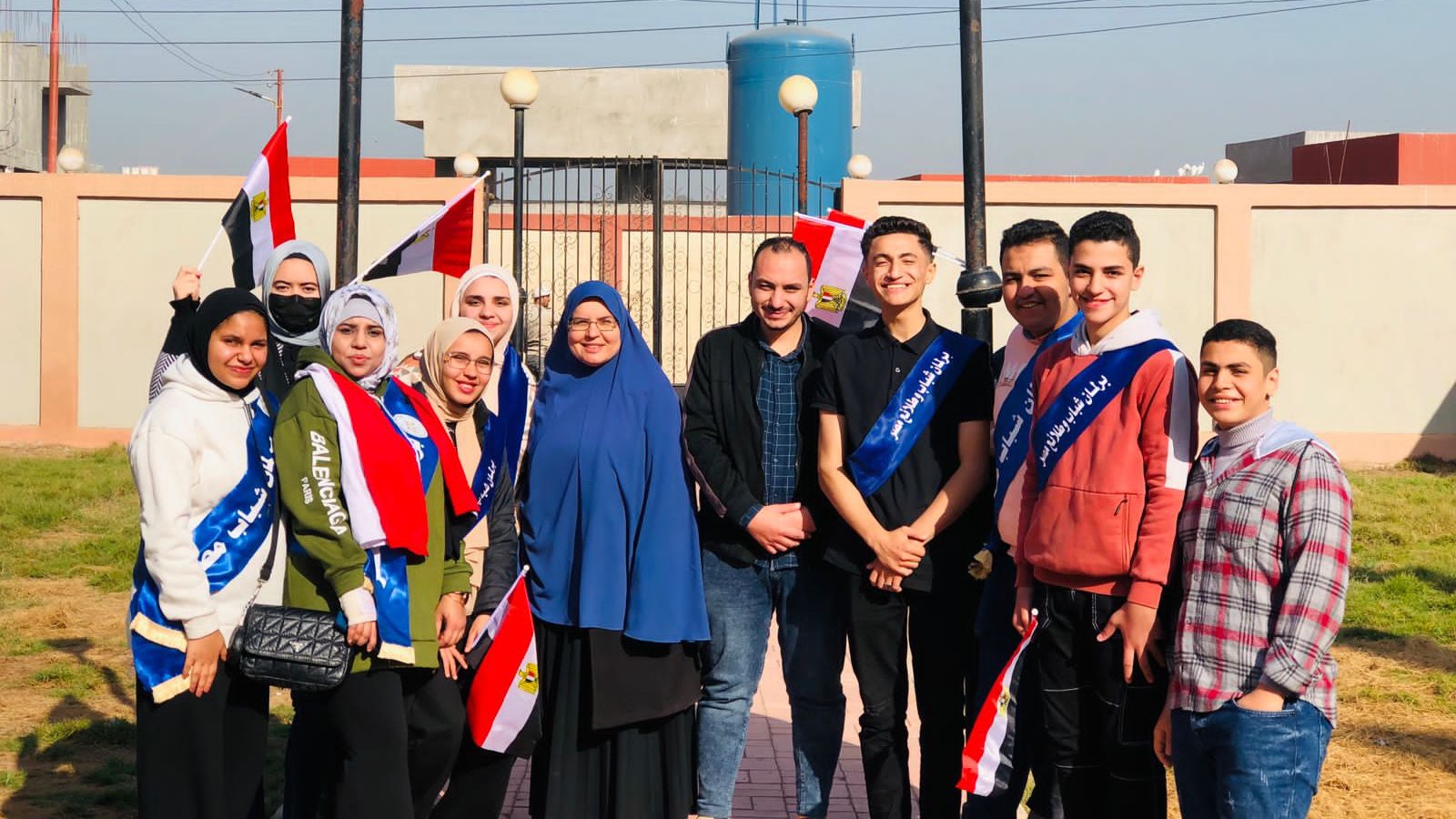 برلمان شباب الحسينية