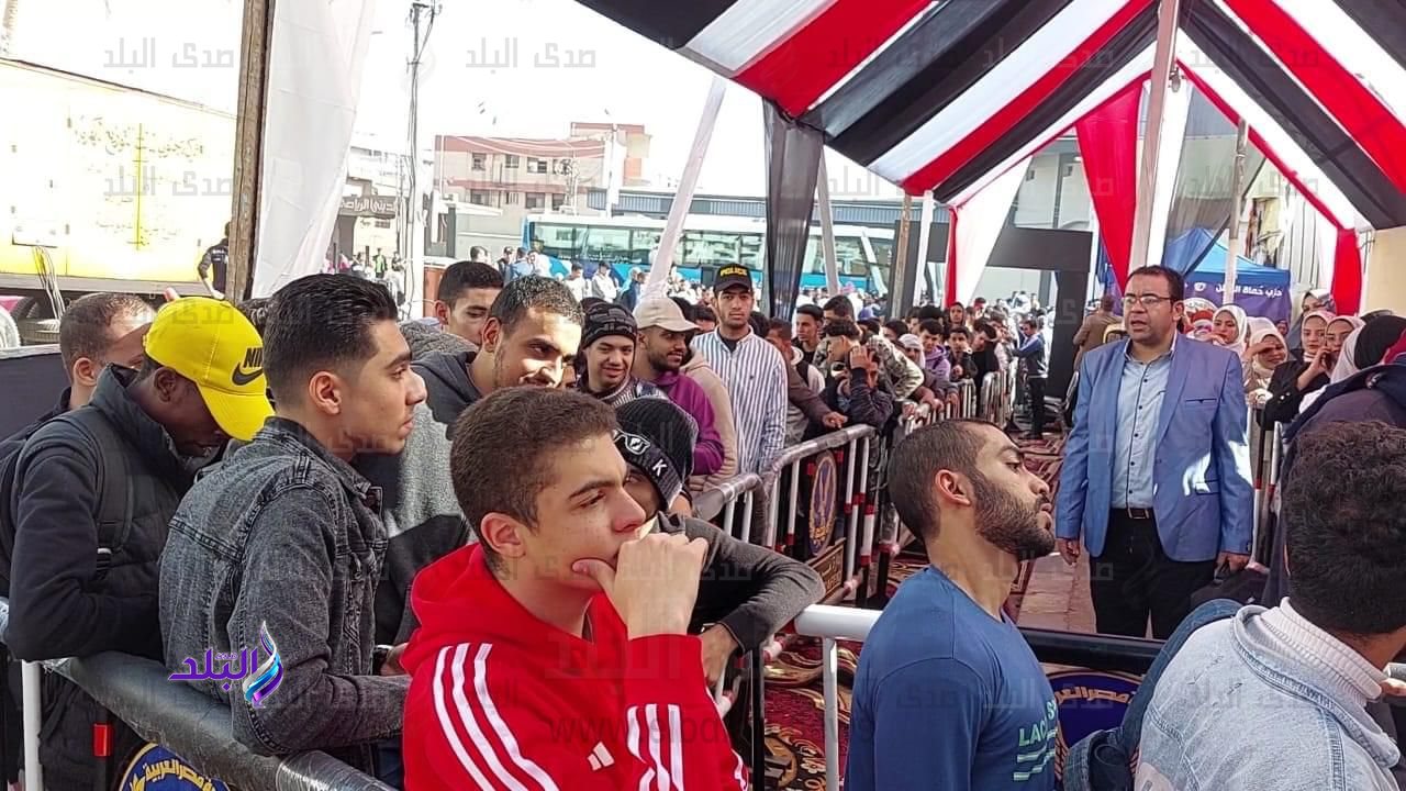 طلاب جامعة بنها1