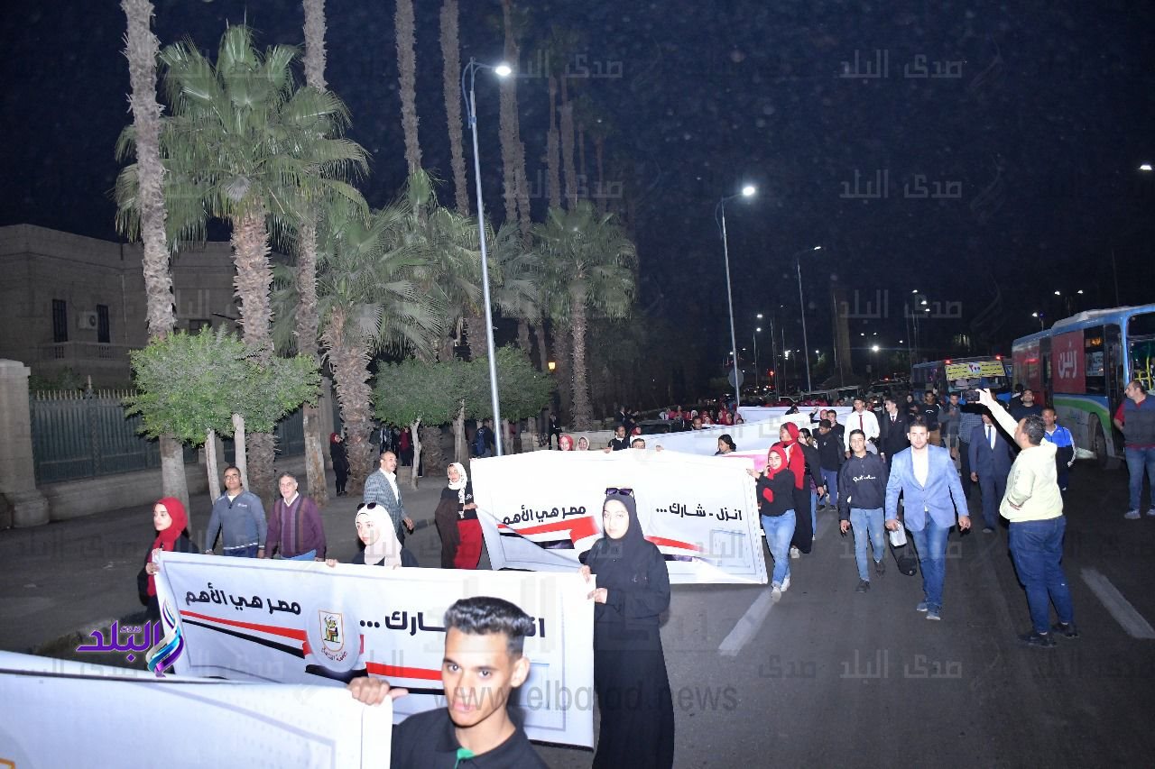 جامعة القاهرة تواصل المشاركة في الانتخابات الرئاسية5