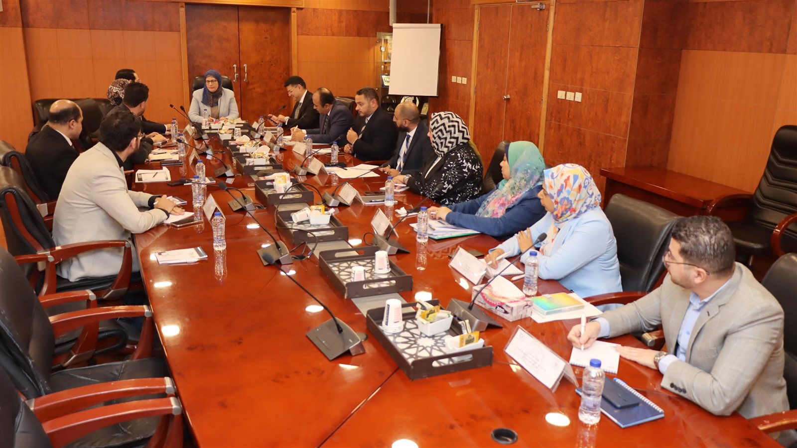 جانب من اللقاء