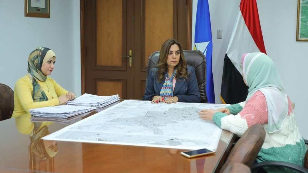 منال عوض محافظ دمياط