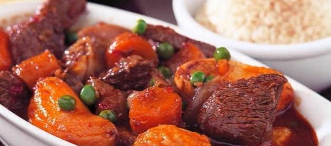 طاجن اللحم بالبطاطا 