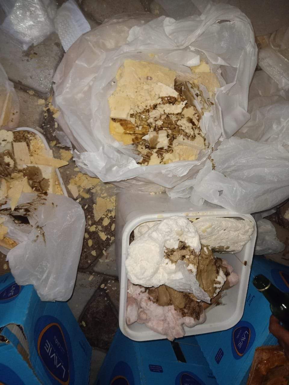 أغذية فاسدة 