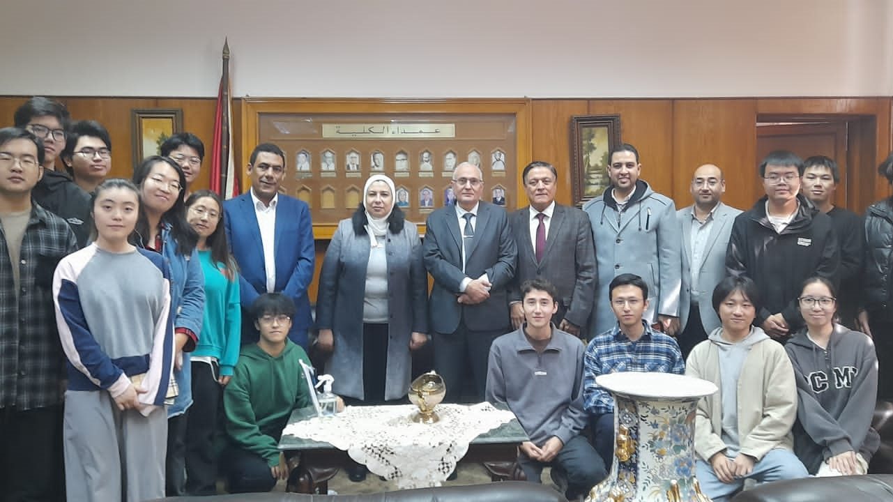 جامعة عين شمس 