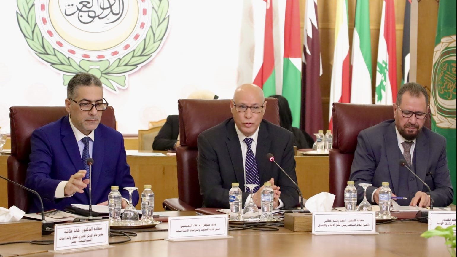 الملتقى الأول لمراكز الفكر 