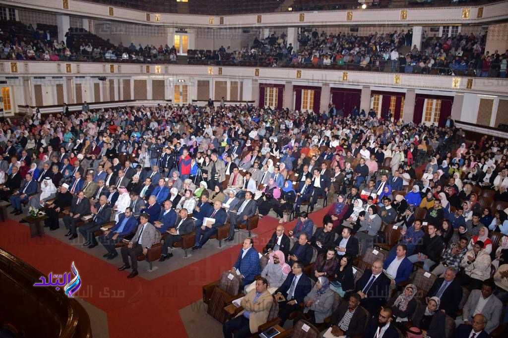 جامعة القاهرة16