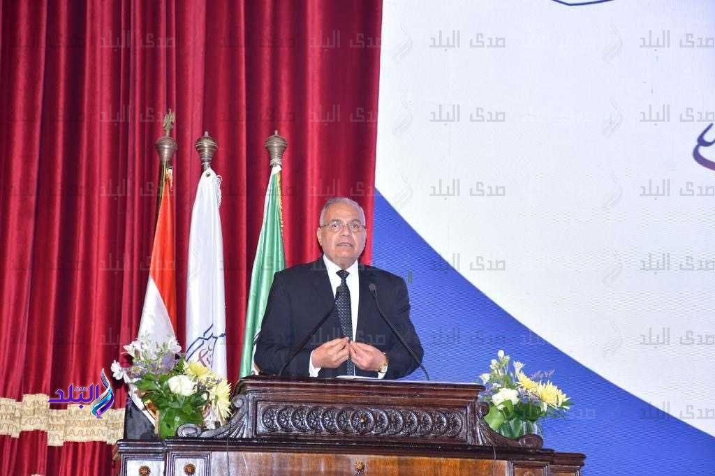 جامعة القاهرة6