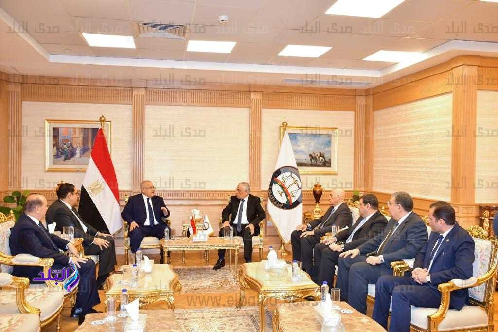 جامعة القاهرة3