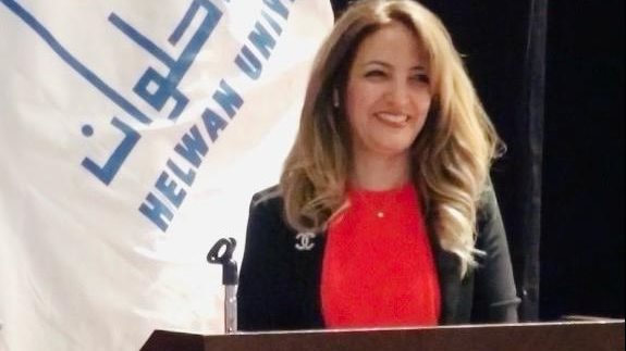 الدكتورة منال عبد القادر