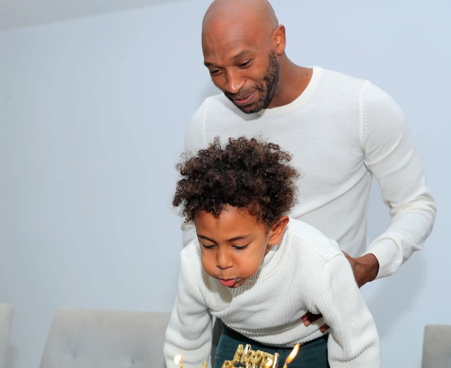 414153035_904200701068599_3376913020235353657_n