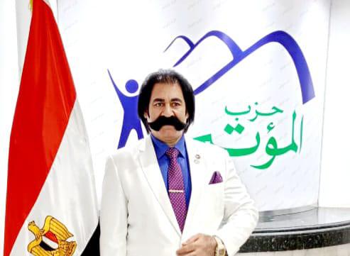  الدكتور أحمد منصور