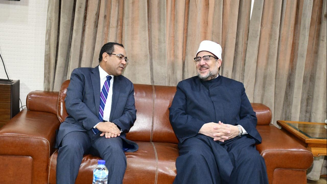 وزير الأوقاف ورئيس الجهاز المركزي للتنظيم والإدارة