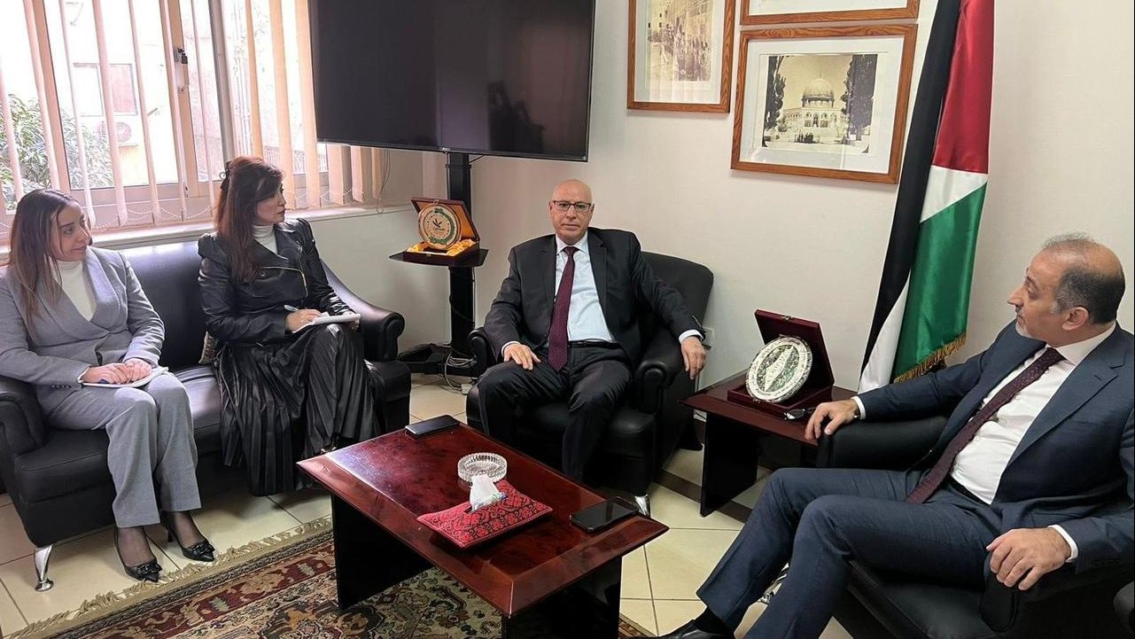 السفير أحمد رشيد خطابي والسفير مهند العكلوك 