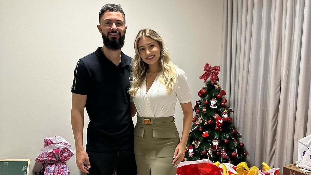 سافيو وزوجته