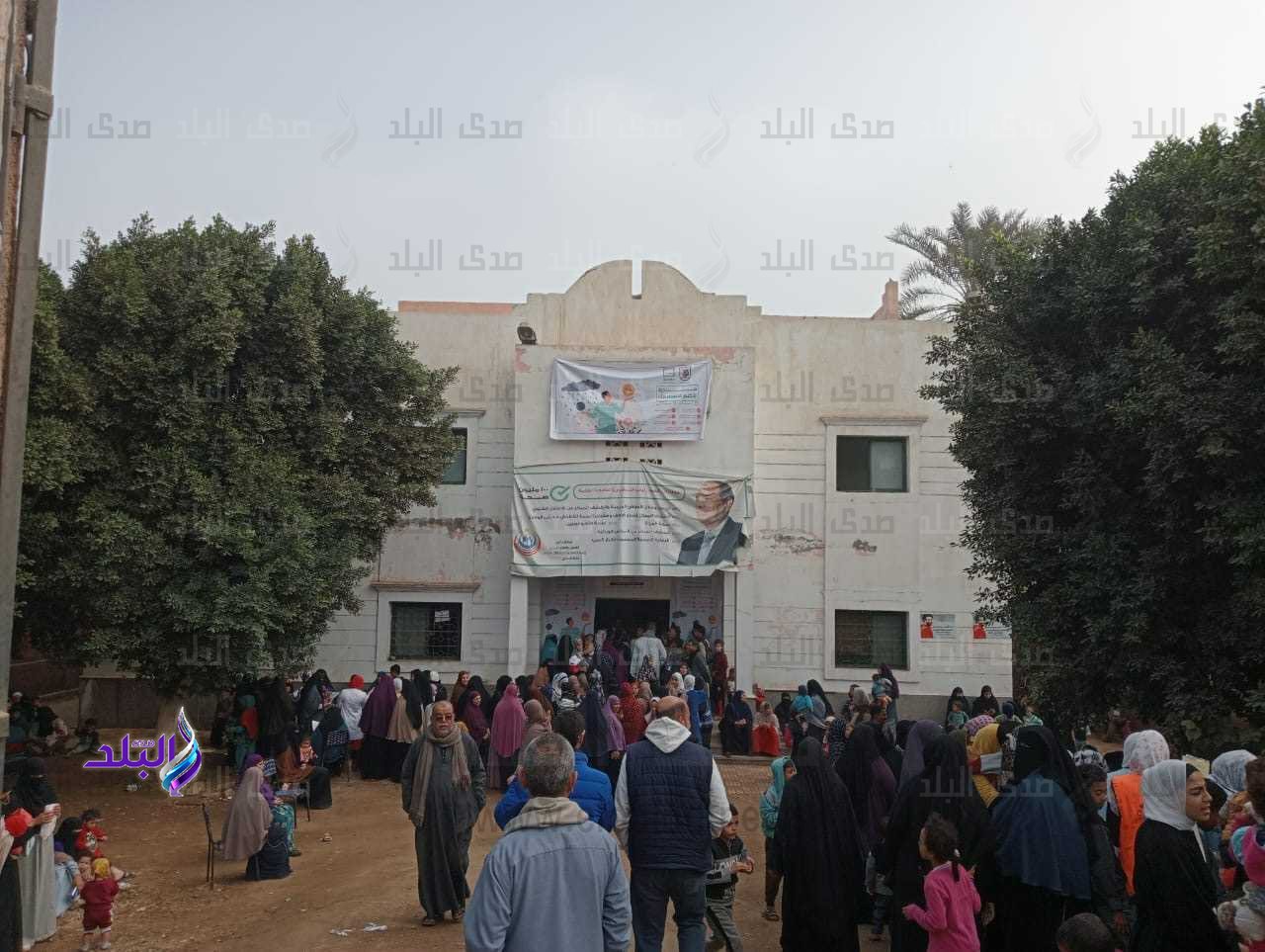 جامعة القاهرة تطلق قافلة تنموية شاملة لقرية كفر قنديل بمركز أطفيح5