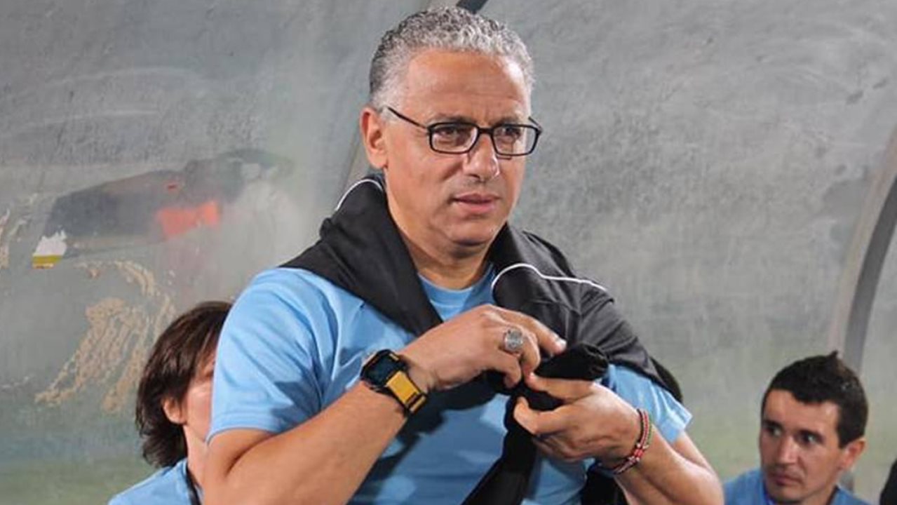 الجزائري عادل عمروش 