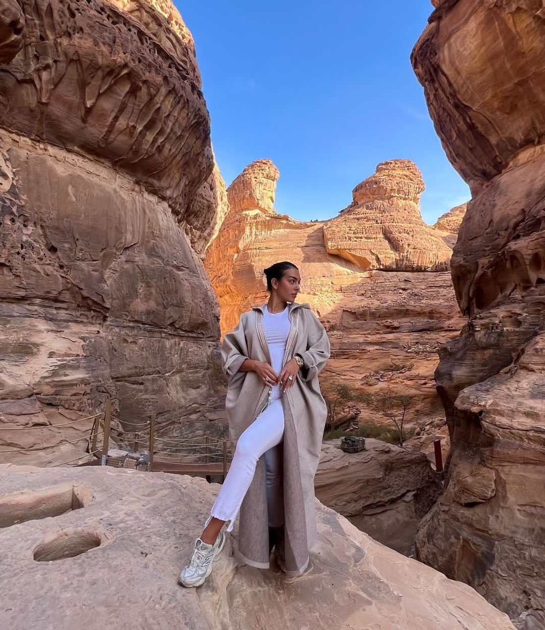 IMG_٢٠٢٤٠١٢٥_٢١٣٥٣٤