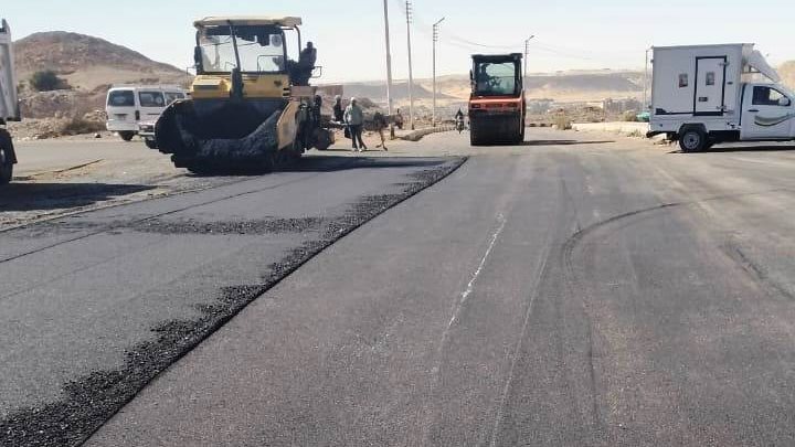 مشروعات الرصف بأسوان