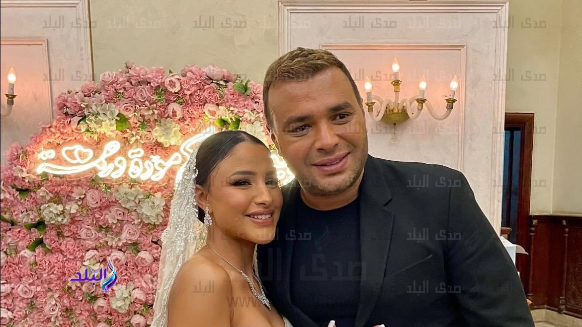 رامي صبري وشقيقته