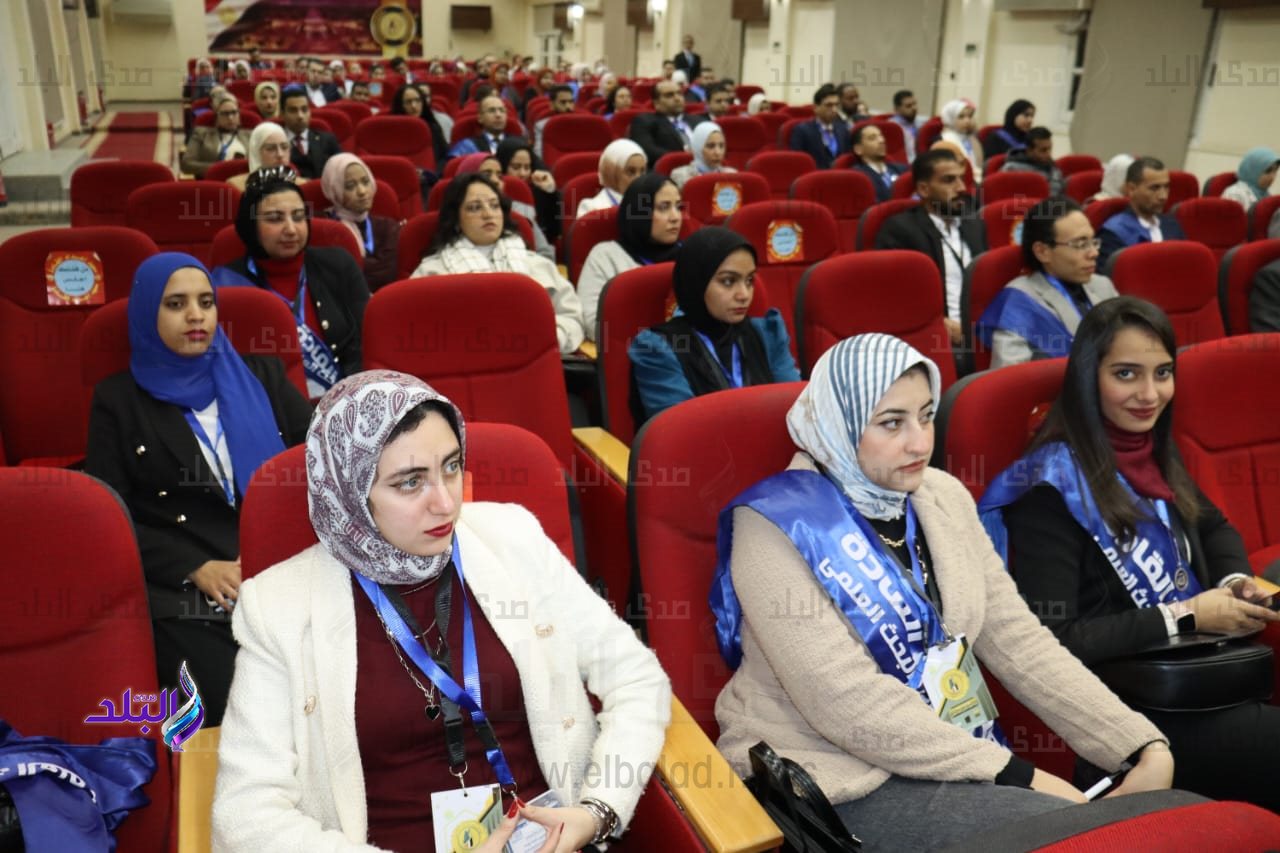 معهد إعداد القادة