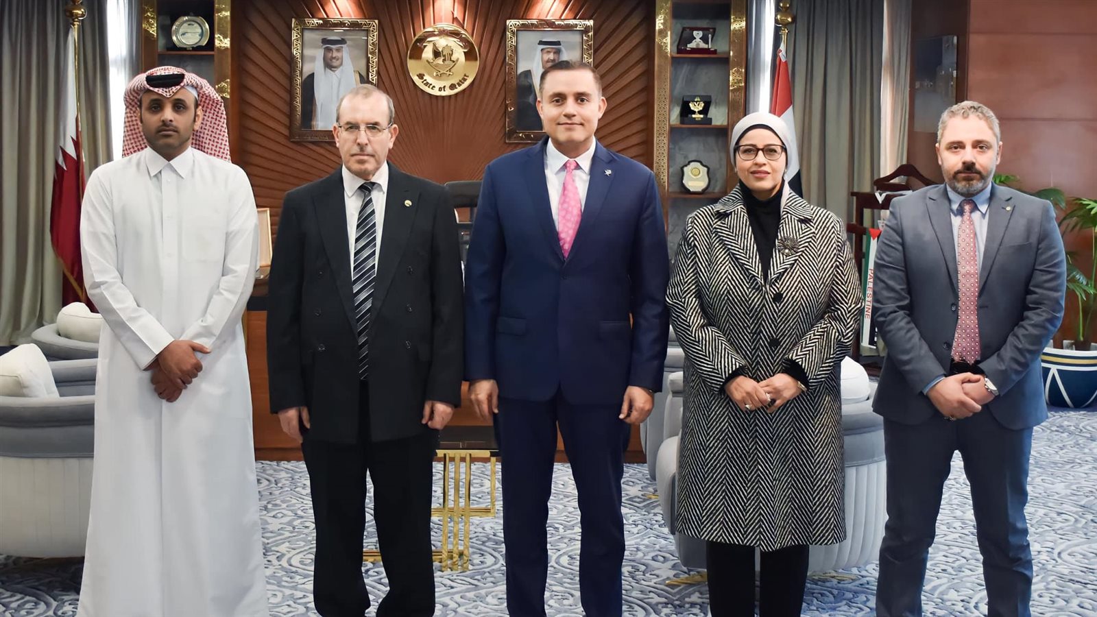 السفير طارق الأنصاري ووفد الأمانة العامة للجامعة العربية 