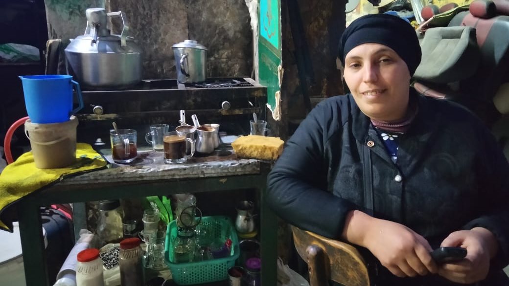 اشهر بائعة شاي فى عابدين