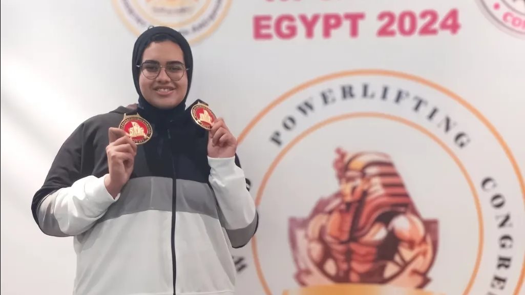  بطلة العالم أمال وجية
