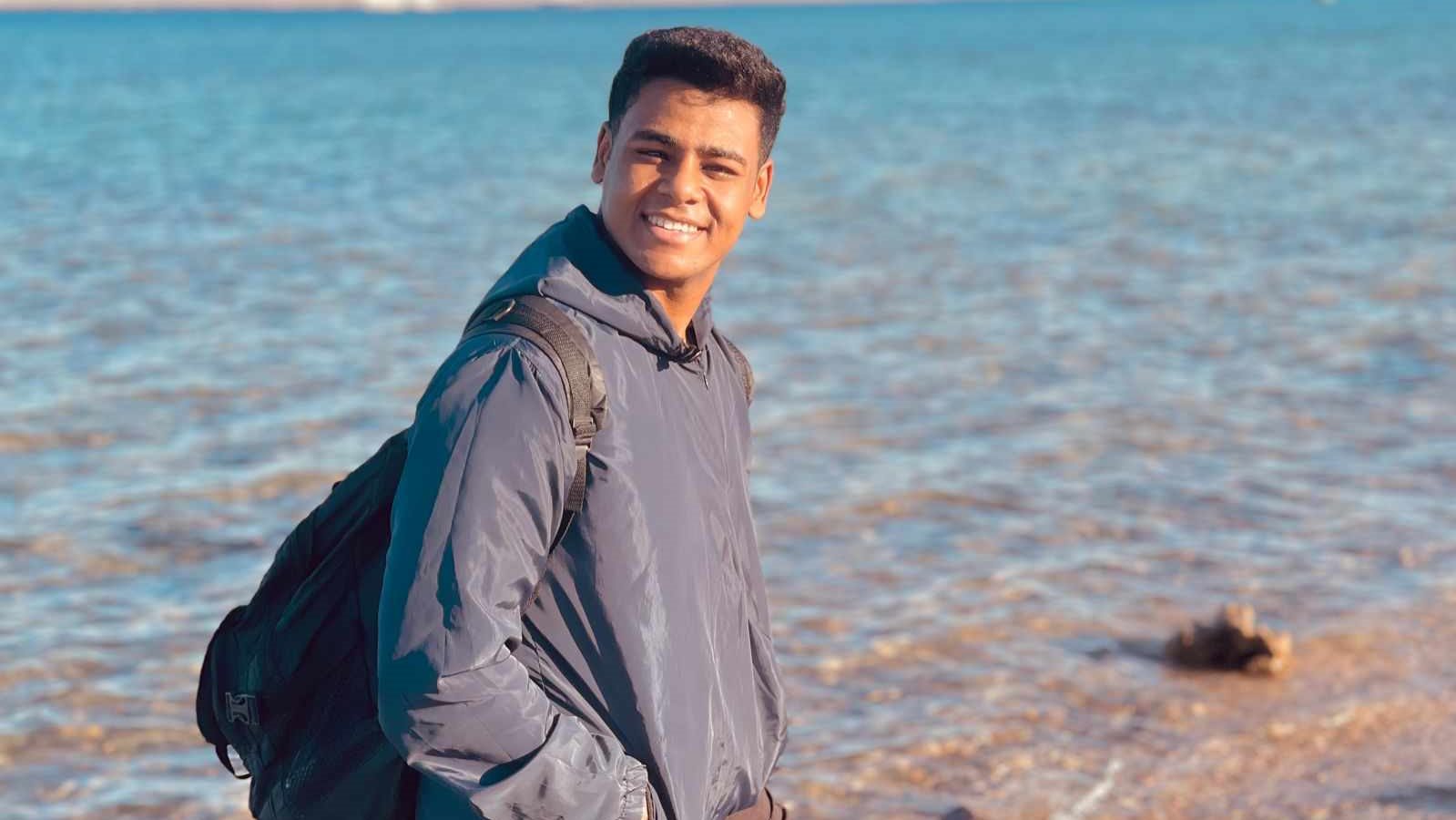 الفنان أحمد زكي