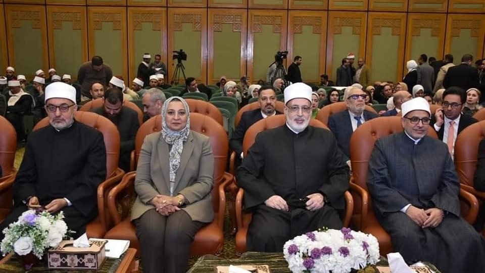 جامعة عين شمس 