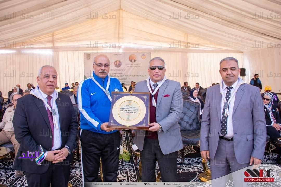 جامعة حلوان1