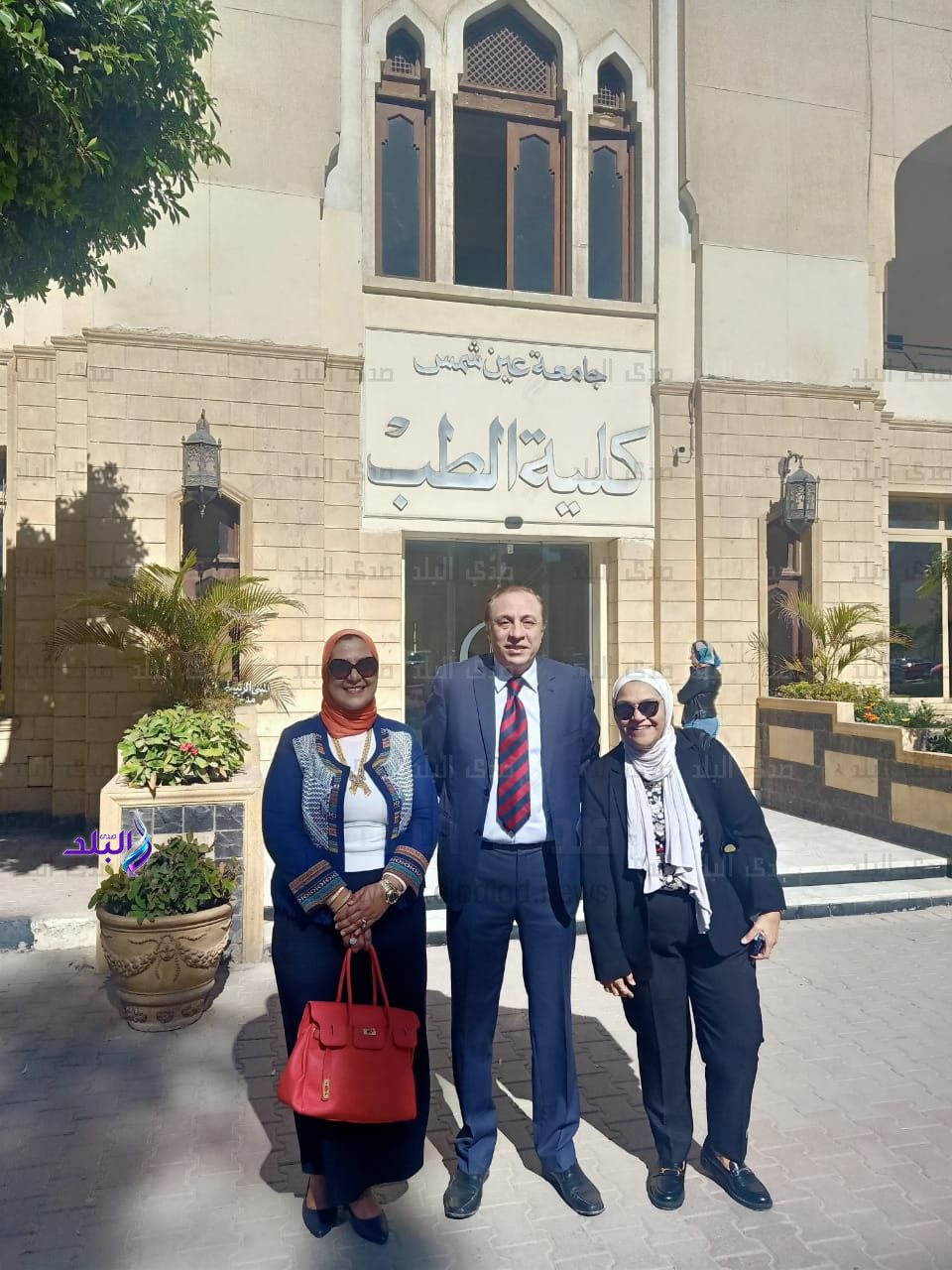 الكلية بطب عين شمس