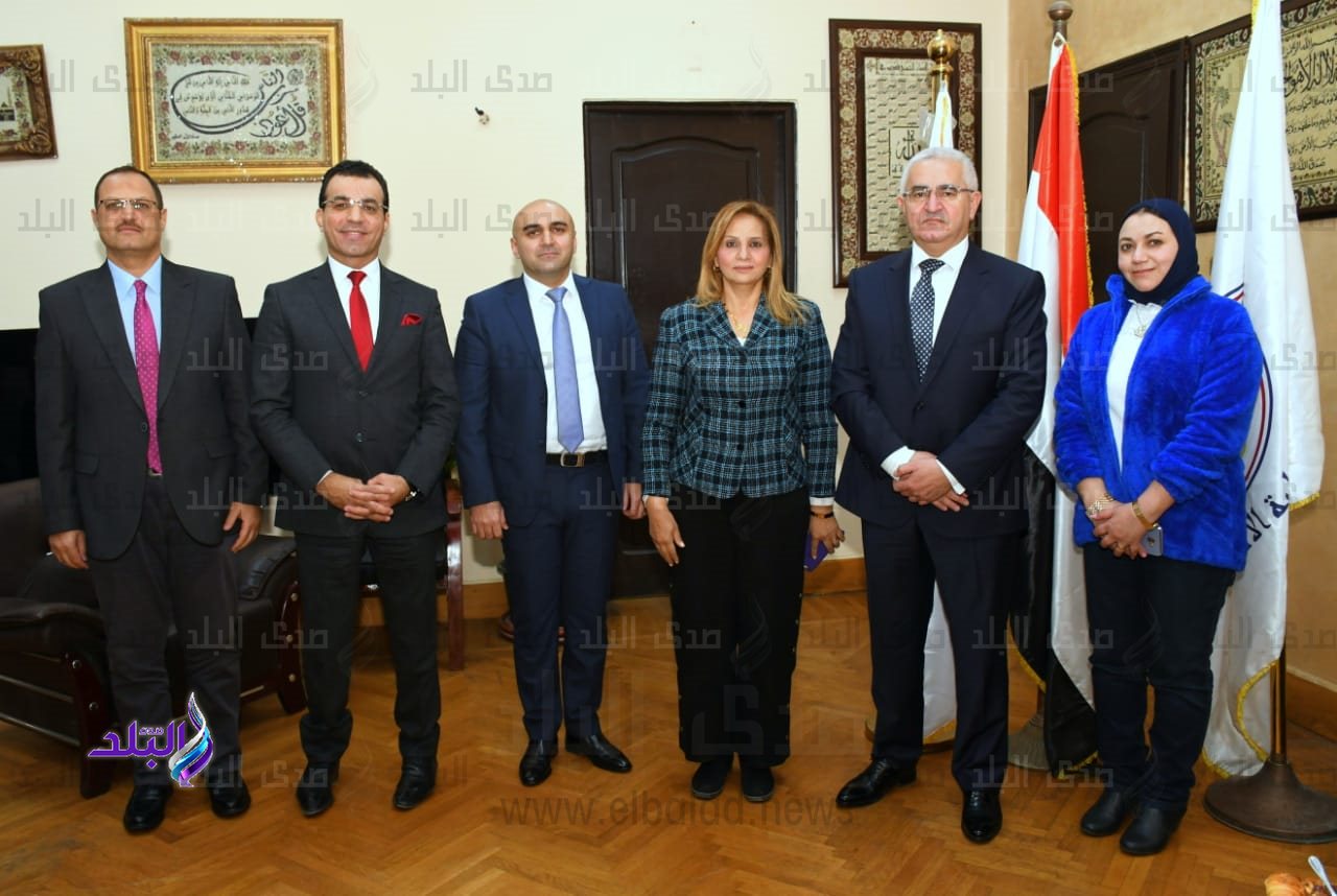 جامعة عين شمس