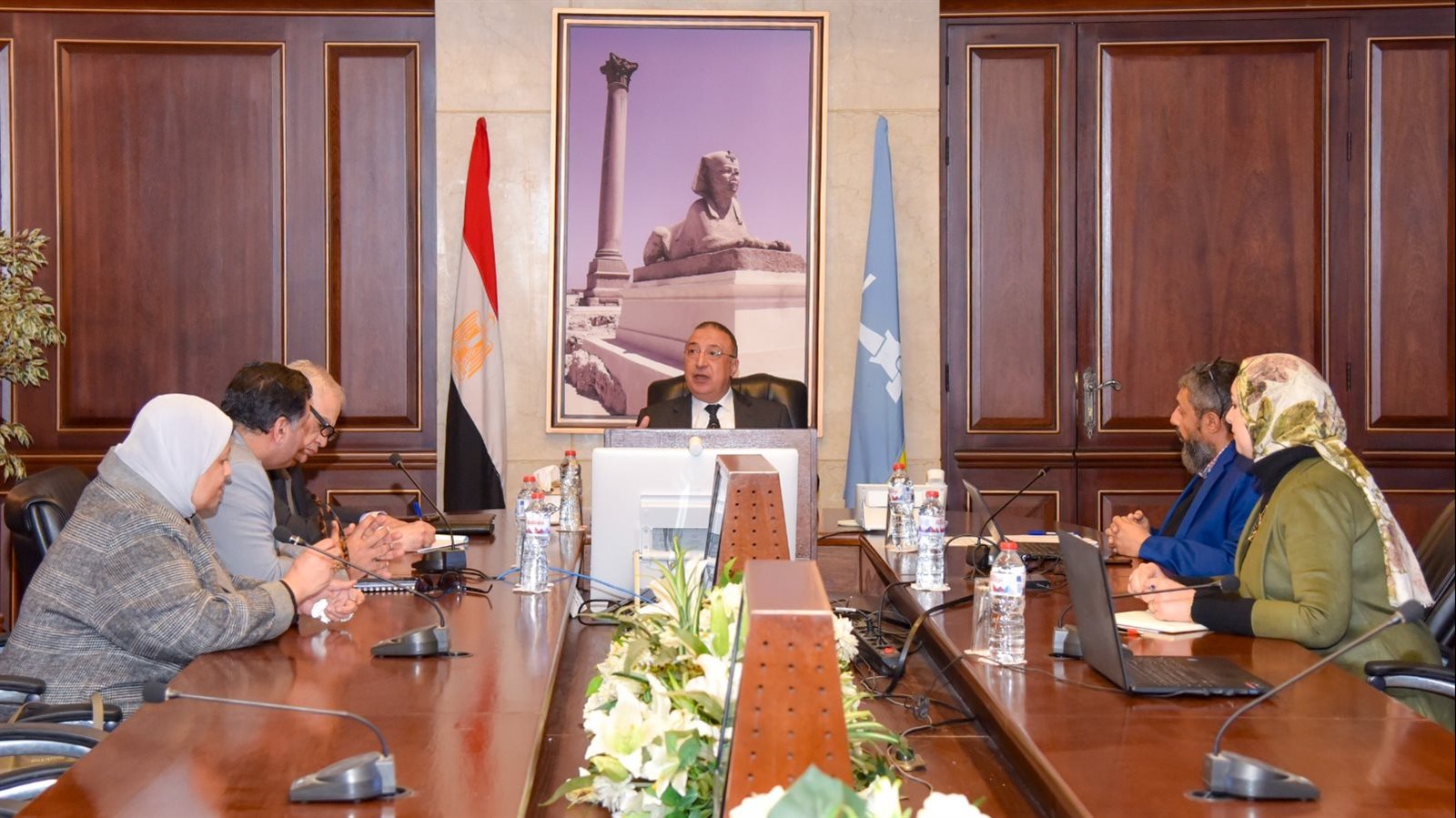 اجتماع مع لجنة حماية الشواطئ بالإسكندرية