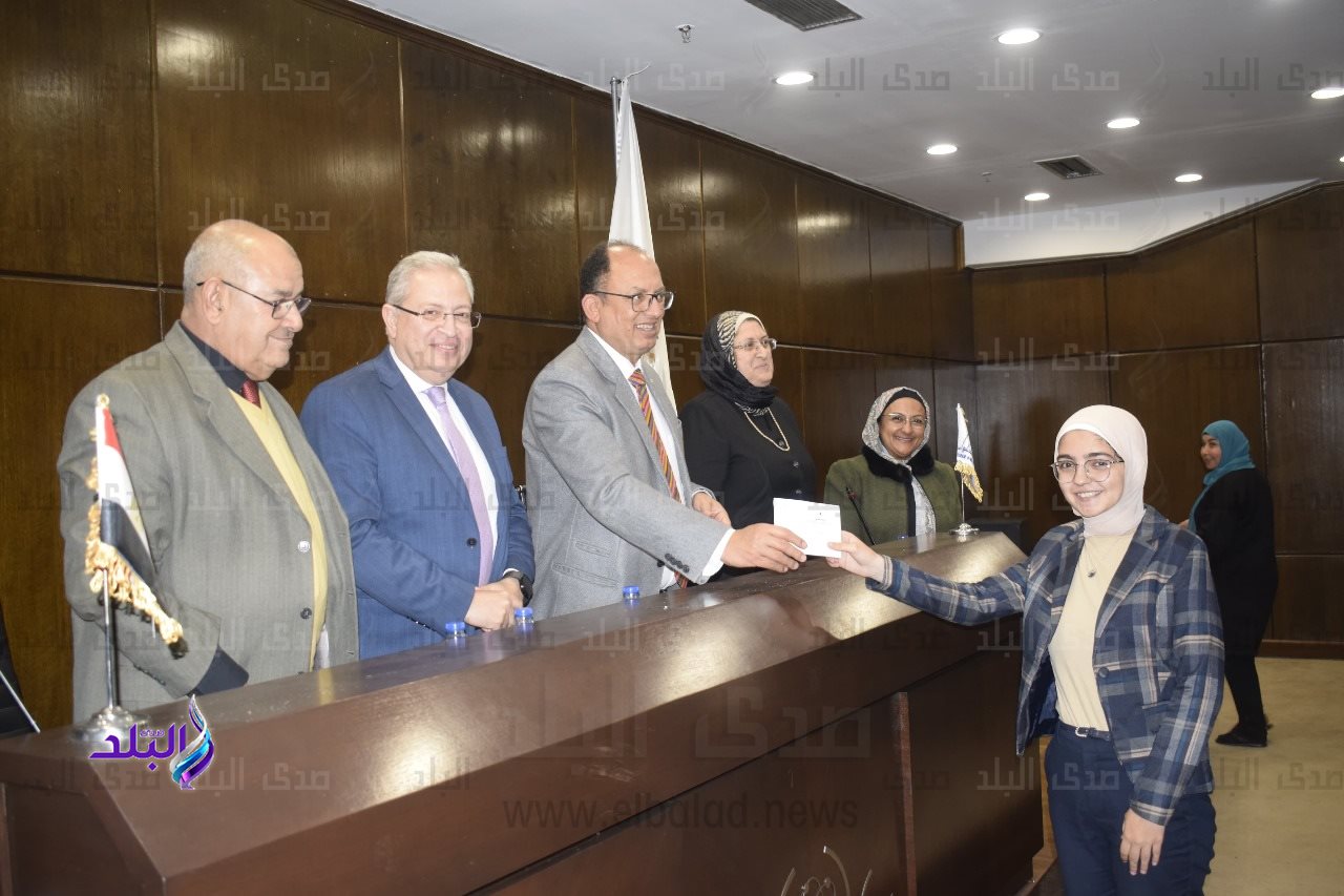 جامعة حلوان 