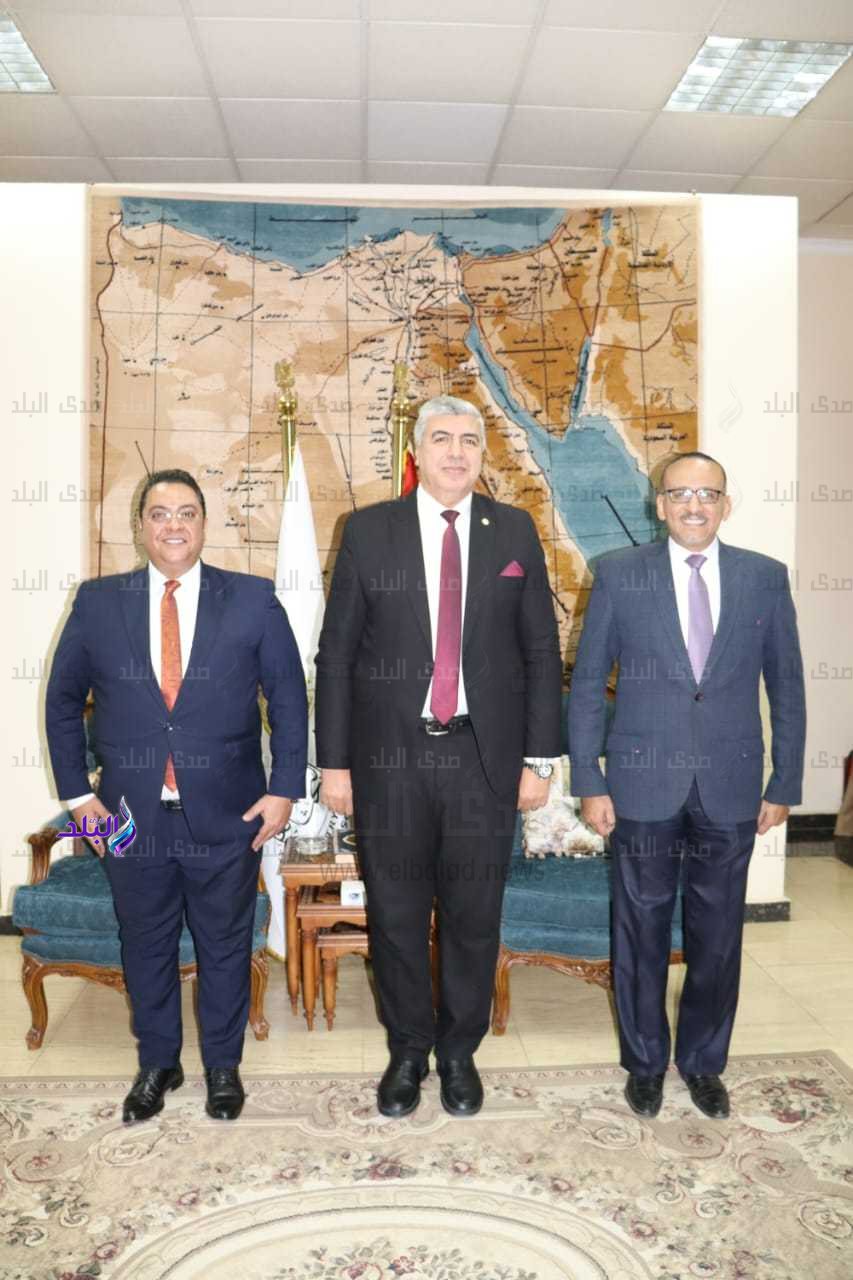 انطلاق البرنامج التدريبي بمعهد إعداد القادة لشغل منصب رؤساء المراكز البحثية1