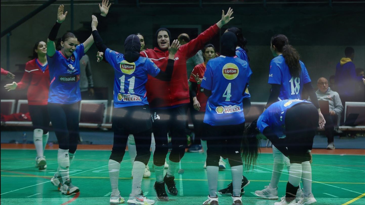 طائرة الأهلي 