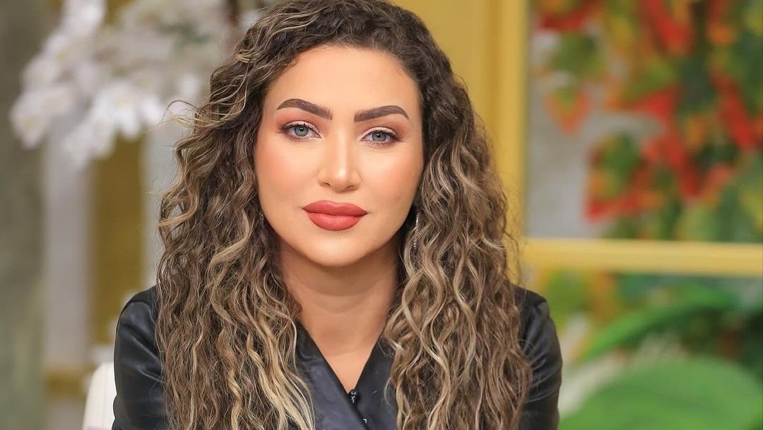 ايمان عز الدين 